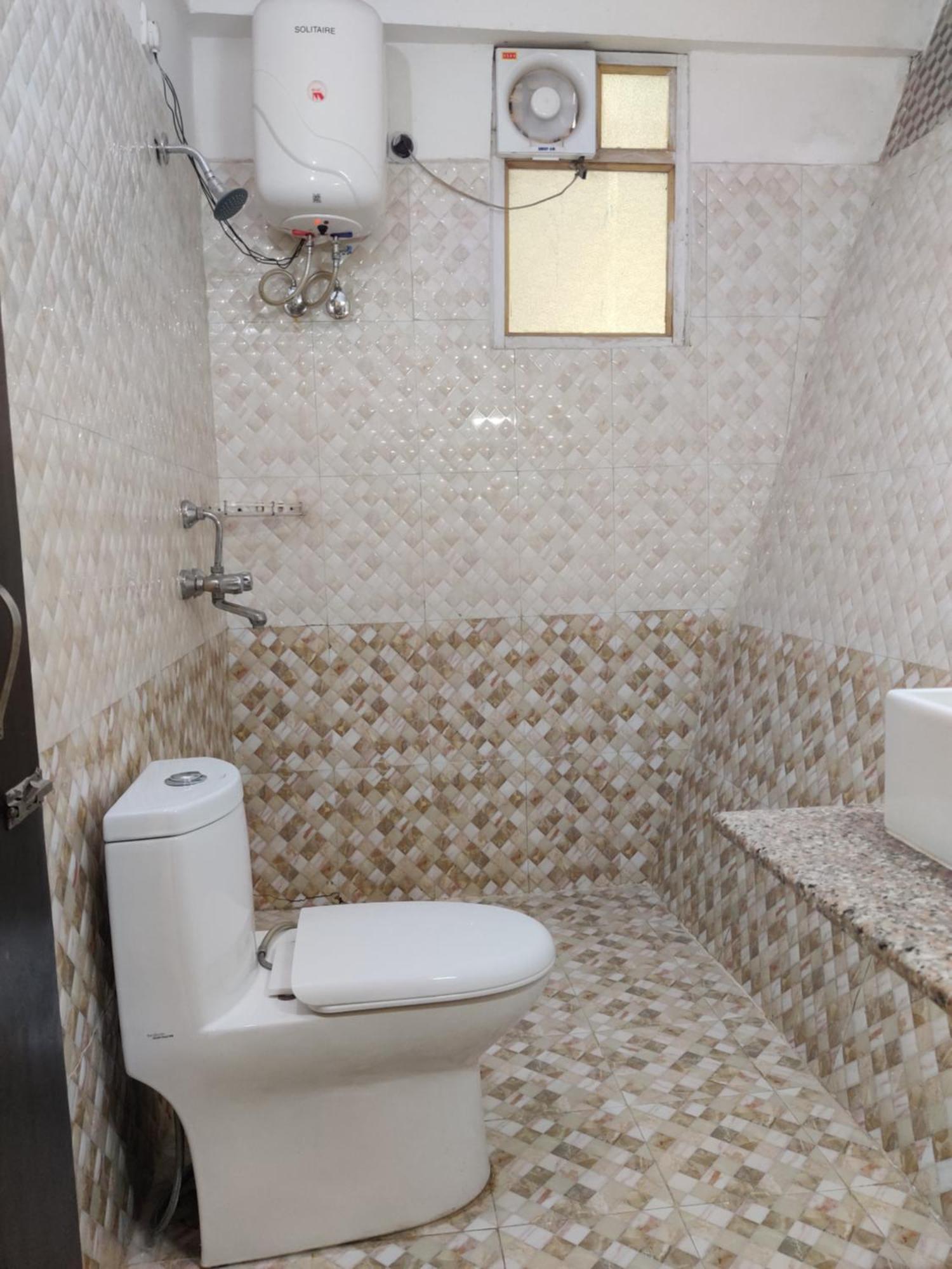 Kunwar Residency Otel Rishīkesh Oda fotoğraf